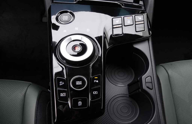 KIA_KIA_SPORTAGE_2547596_76.jpg