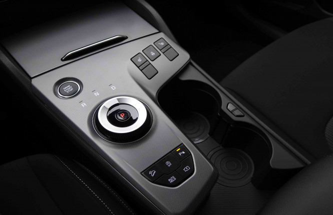 KIA_KIA_SPORTAGE_2549739_16.jpg