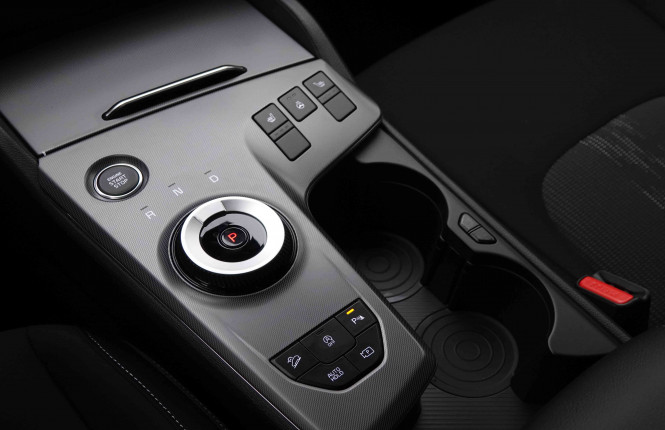 KIA_KIA_SPORTAGE_2549740_15.jpg