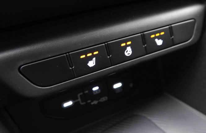 KIA_KIA_SPORTAGE_2549742_17.jpg