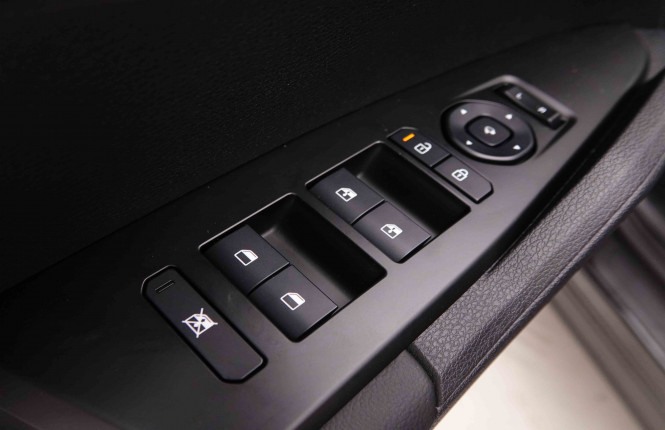 KIA_KIA_SPORTAGE_2549742_23.jpg