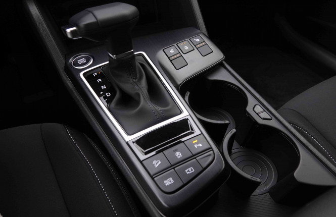 KIA_KIA_SPORTAGE_2549760_16.jpg
