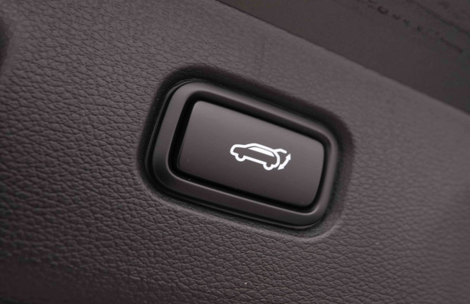 KIA_KIA_SPORTAGE_2549912_6.jpg