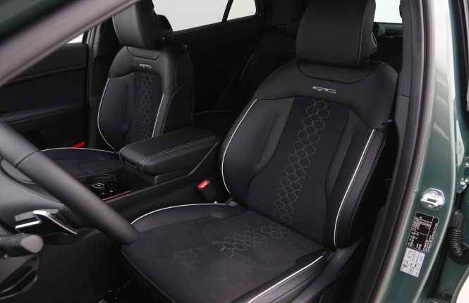 KIA_KIA_SPORTAGE_2550318_7.jpg