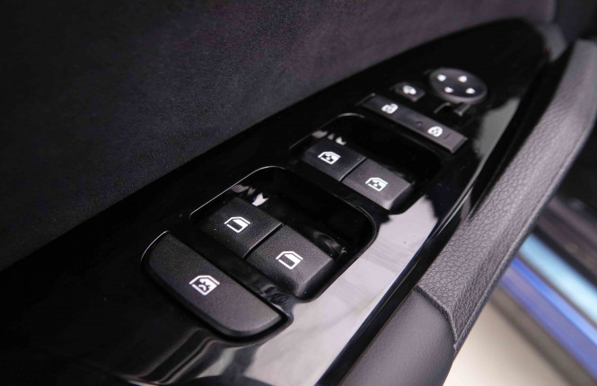 KIA_KIA_SPORTAGE_2550322_27.jpg