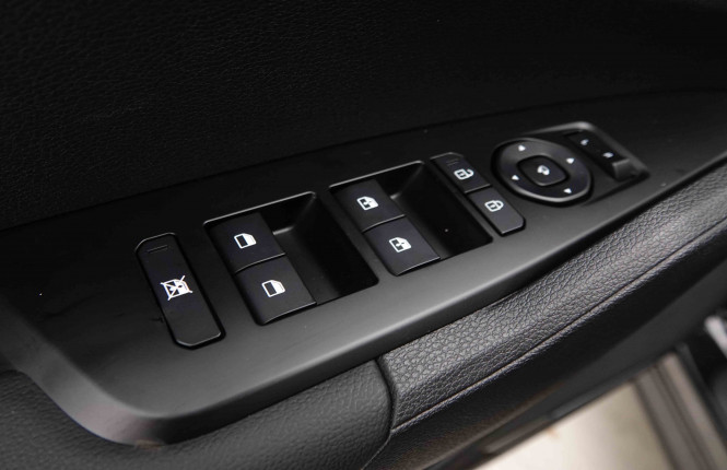 KIA_KIA_SPORTAGE_2654586_49.jpg