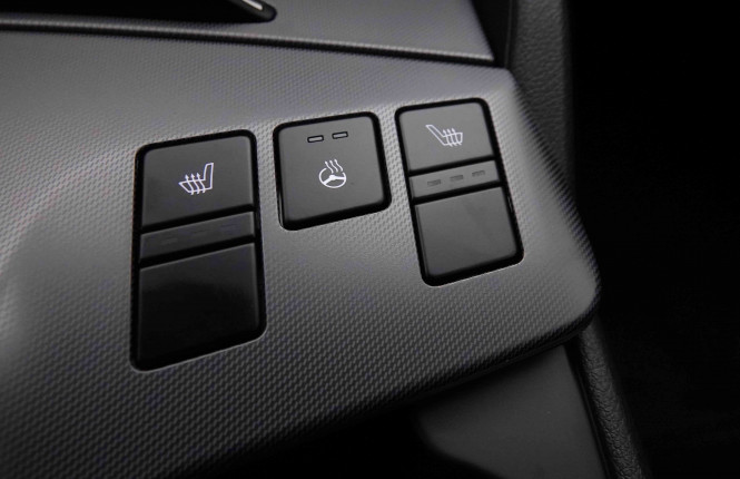 KIA_KIA_SPORTAGE_2654587_96.jpg