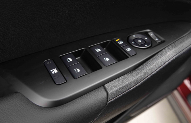 KIA_KIA_SPORTAGE_2654588_19.jpg