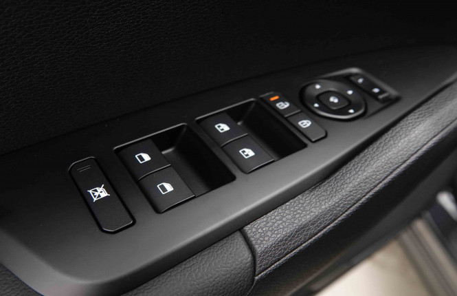 KIA_KIA_SPORTAGE_2654592_19.jpg