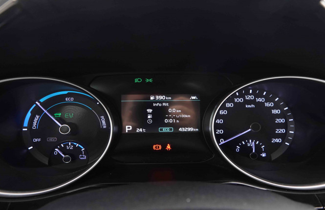 KIA_KIA_XCEED_2549451_18.jpg