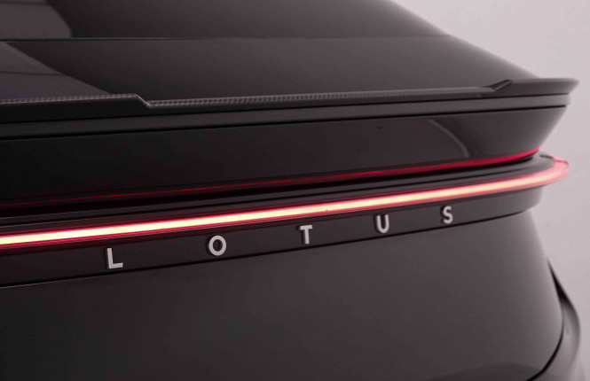 LOTUS_LOTUS_ELETRE_2547231_5.jpg