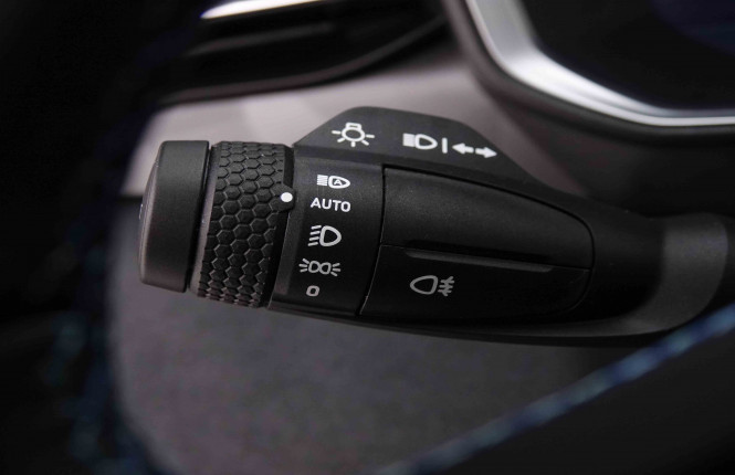 LYNKCO_LYNKCO_01_2548557_17.jpg LYNKCO_LYNKCO_01_2548557_17.jpg