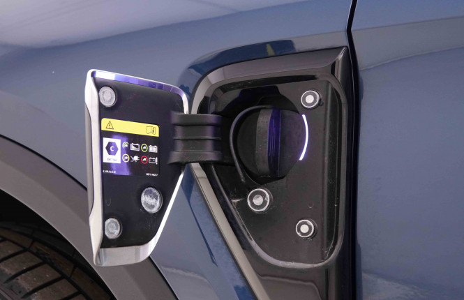 LYNKCO_LYNKCO_01_2551778_23.jpg LYNKCO_LYNKCO_01_2551778_23.jpg