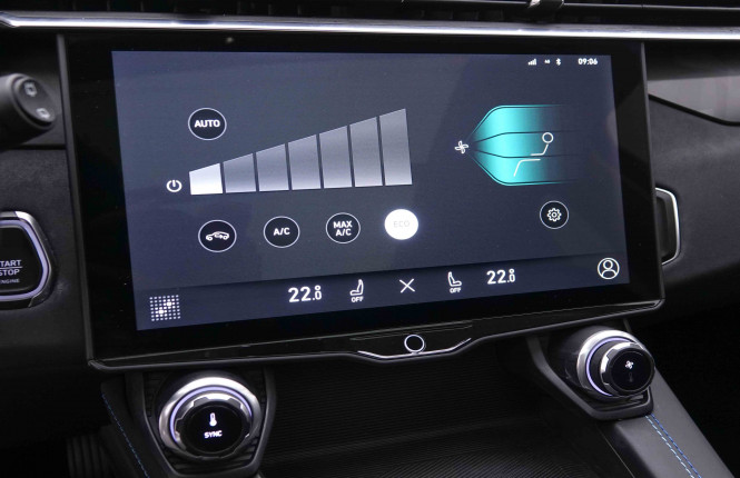 LYNKCO_LYNKCO_01_2551778_45.jpg LYNKCO_LYNKCO_01_2551778_45.jpg