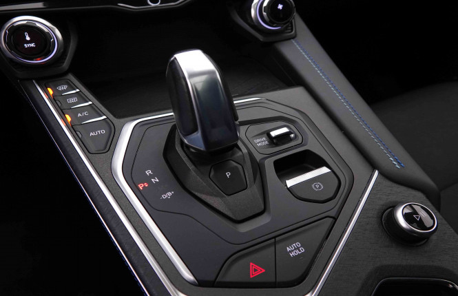 LYNKCO_LYNKCO_01_2551778_71.jpg LYNKCO_LYNKCO_01_2551778_71.jpg