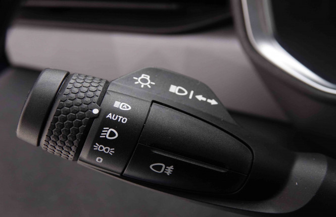 LYNKCO_LYNKCO_01_2551778_73.jpg LYNKCO_LYNKCO_01_2551778_73.jpg