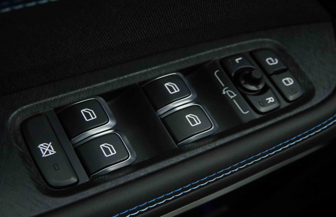 LYNKCO_LYNKCO_01_2652386_22.jpg