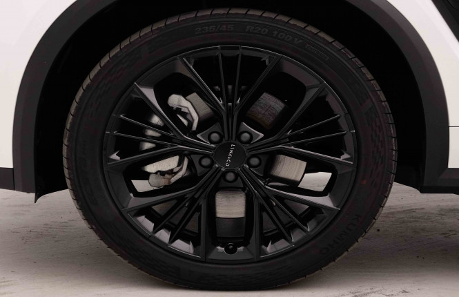 LYNKCO_LYNKCO_01_2653201_23.jpg