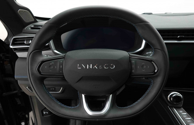 LYNKCO_LYNKCO_01_2653904_10.jpg