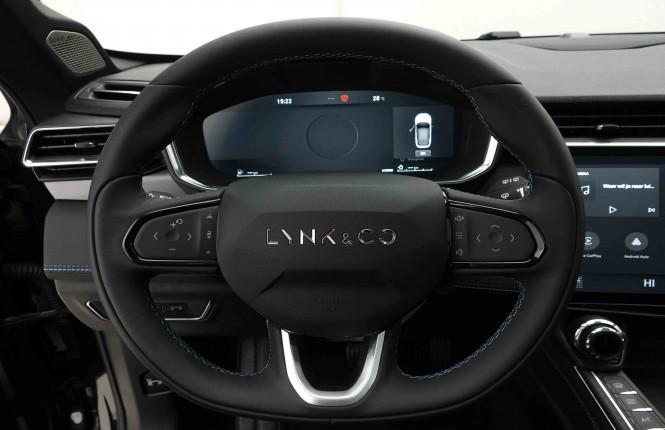 LYNKCO_LYNKCO_01_2654637_9.jpg