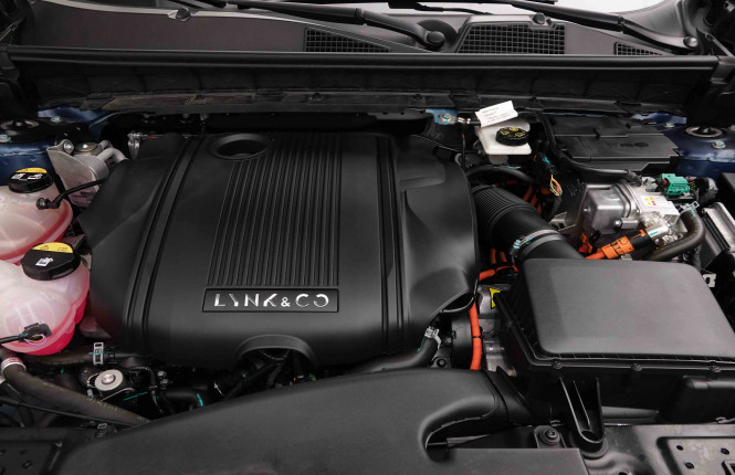 LYNKCO_LYNKCO_01_2654646_25.jpg LYNKCO_LYNKCO_01_2654646_25.jpg