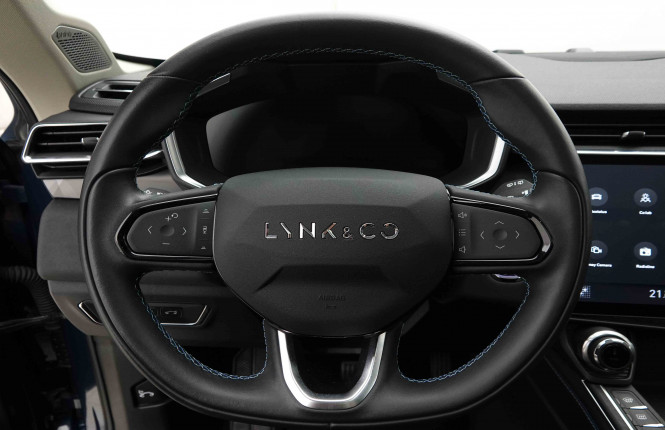 LYNKCO_LYNKCO_01_2654646_9.jpg LYNKCO_LYNKCO_01_2654646_9.jpg