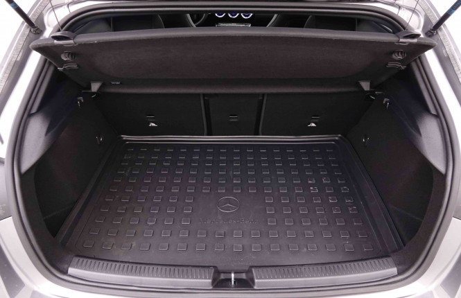 MERCEDES_MERCEDES_AKLASSE_2548340_5.jpg