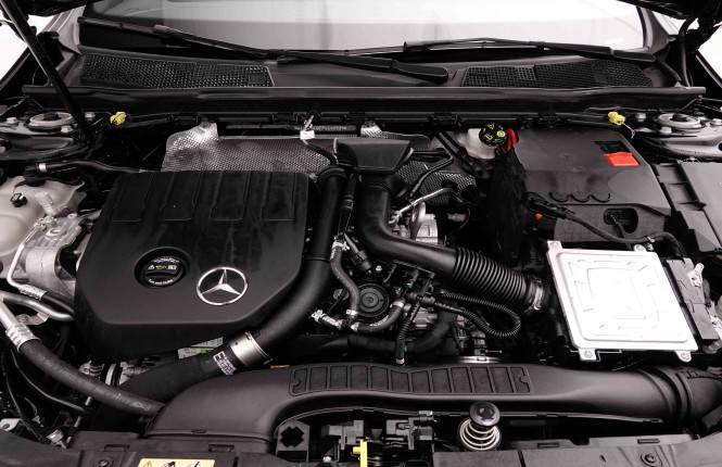 MERCEDES_MERCEDES_AKLASSE_2653448_23.jpg