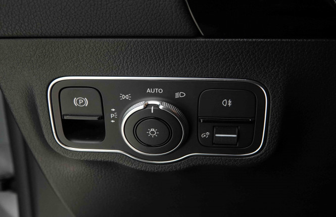 MERCEDES_MERCEDES_BKLASSE_2654453_20.jpg