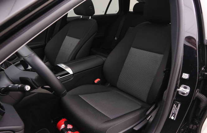 MERCEDES_MERCEDES_CKLASSE_2550180_7.jpg