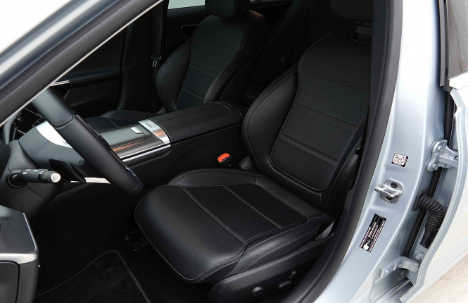 MERCEDES_MERCEDES_CKLASSE_2654296_8.jpg MERCEDES_MERCEDES_CKLASSE_2654296_8.jpg