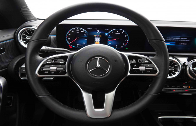 MERCEDES_MERCEDES_CLA_2549500_9.jpg