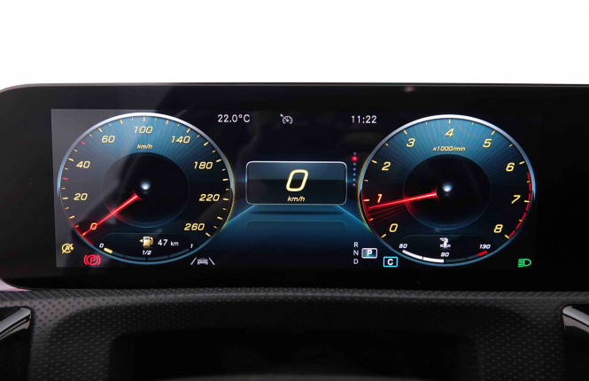 MERCEDES_MERCEDES_CLA_2550299_17.jpg
