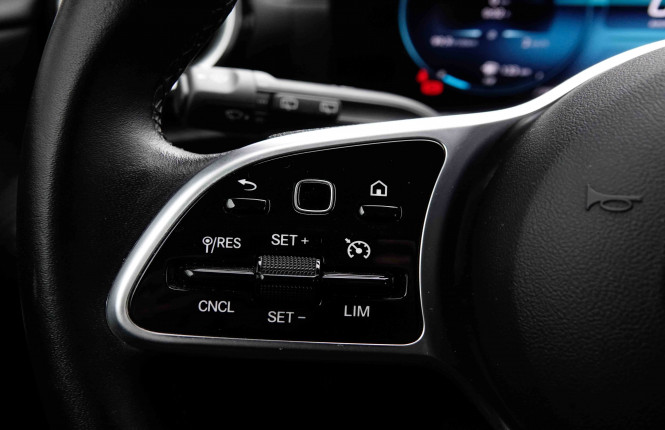 MERCEDES_MERCEDES_CLA_2653283_17.jpg