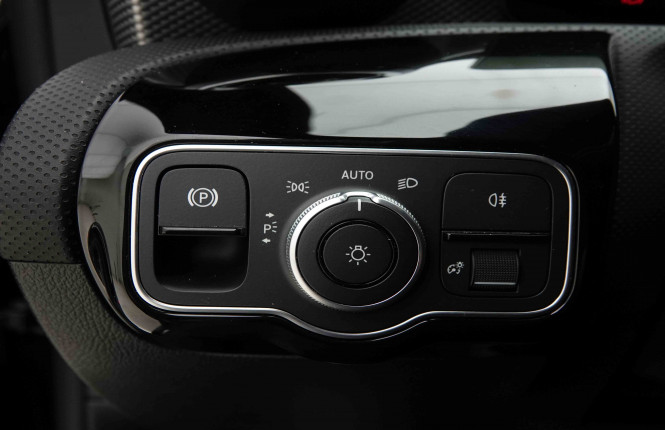 MERCEDES_MERCEDES_CLA_2654295_21.jpg MERCEDES_MERCEDES_CLA_2654295_21.jpg