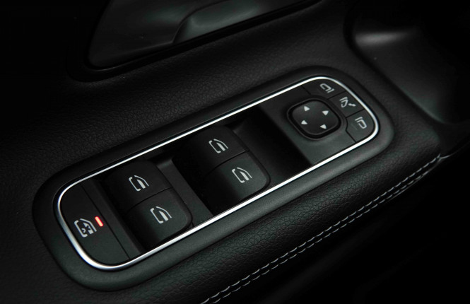 MERCEDES_MERCEDES_CLA_2654295_22.jpg MERCEDES_MERCEDES_CLA_2654295_22.jpg