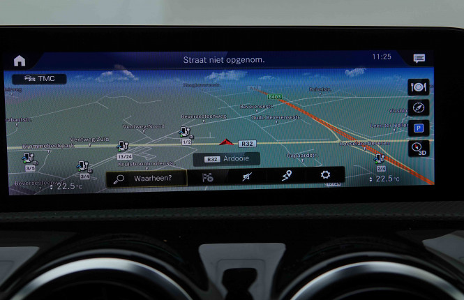 MERCEDES_MERCEDES_CLA_2655073_10.jpg