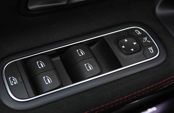 MERCEDES_MERCEDES_CLA_2655073_20.jpg