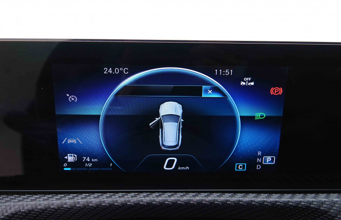 MERCEDES_MERCEDES_CLA_2655342_16.jpg