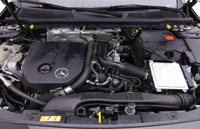 MERCEDES_MERCEDES_CLA_2655342_22.jpg