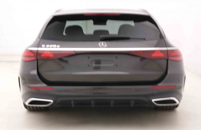 MERCEDES_MERCEDES_EKLASSE_2548881_29.jpg MERCEDES_MERCEDES_EKLASSE_2548881_29.jpg