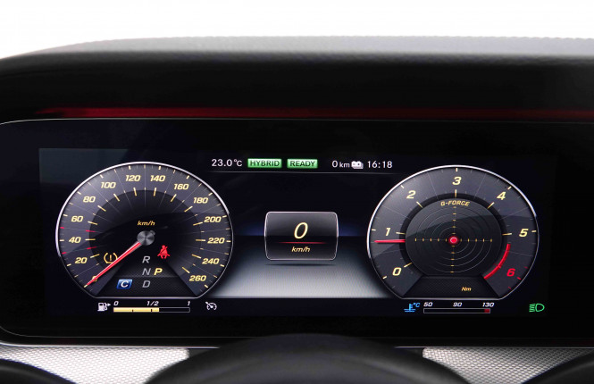 MERCEDES_MERCEDES_EKLASSE_2549663_20.jpg