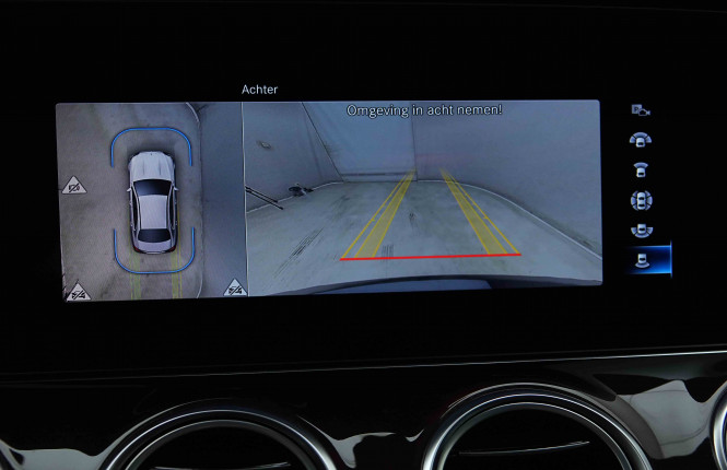 MERCEDES_MERCEDES_EKLASSE_2654598_12.jpg