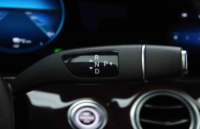 MERCEDES_MERCEDES_EKLASSE_2654598_20.jpg