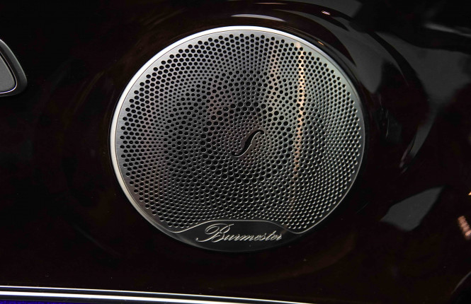 MERCEDES_MERCEDES_EKLASSE_2654598_25.jpg