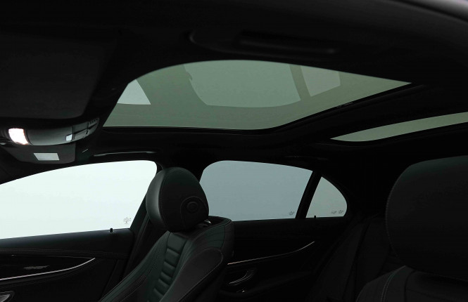 MERCEDES_MERCEDES_EKLASSE_2654598_9.jpg
