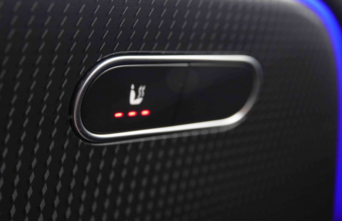 MERCEDES_MERCEDES_EQA_2549822_23.jpg