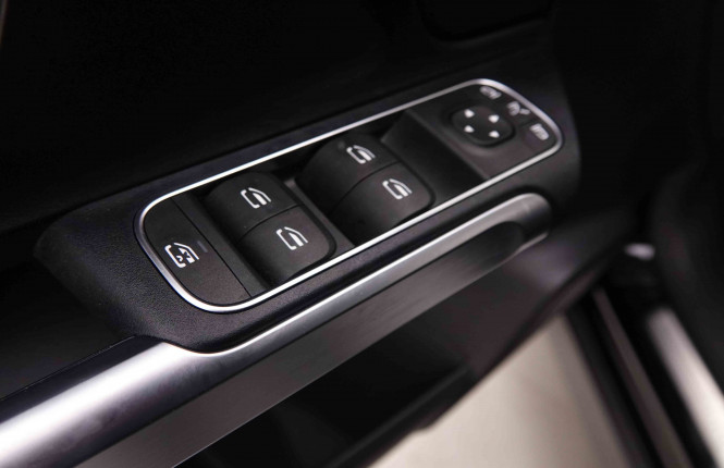 MERCEDES_MERCEDES_EQB_2551186_22.jpg MERCEDES_MERCEDES_EQB_2551186_22.jpg