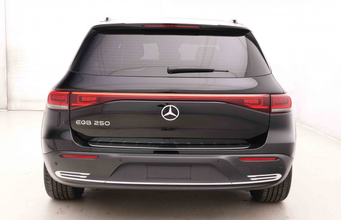 MERCEDES_MERCEDES_EQB_2551260_32.jpg MERCEDES_MERCEDES_EQB_2551260_32.jpg