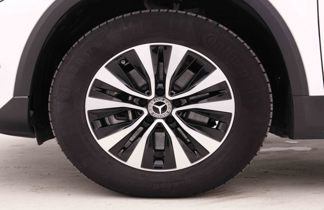 MERCEDES_MERCEDES_GLA_2549768_22.jpg